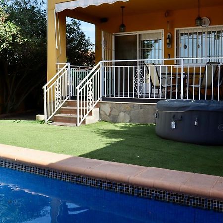 הוילה El Casar de Escalona El Hogar De Pepe מראה חיצוני תמונה