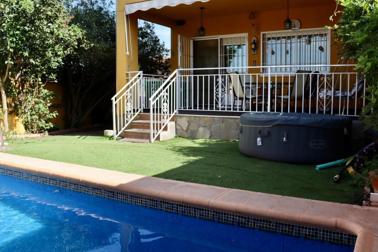 הוילה El Casar de Escalona El Hogar De Pepe מראה חיצוני תמונה