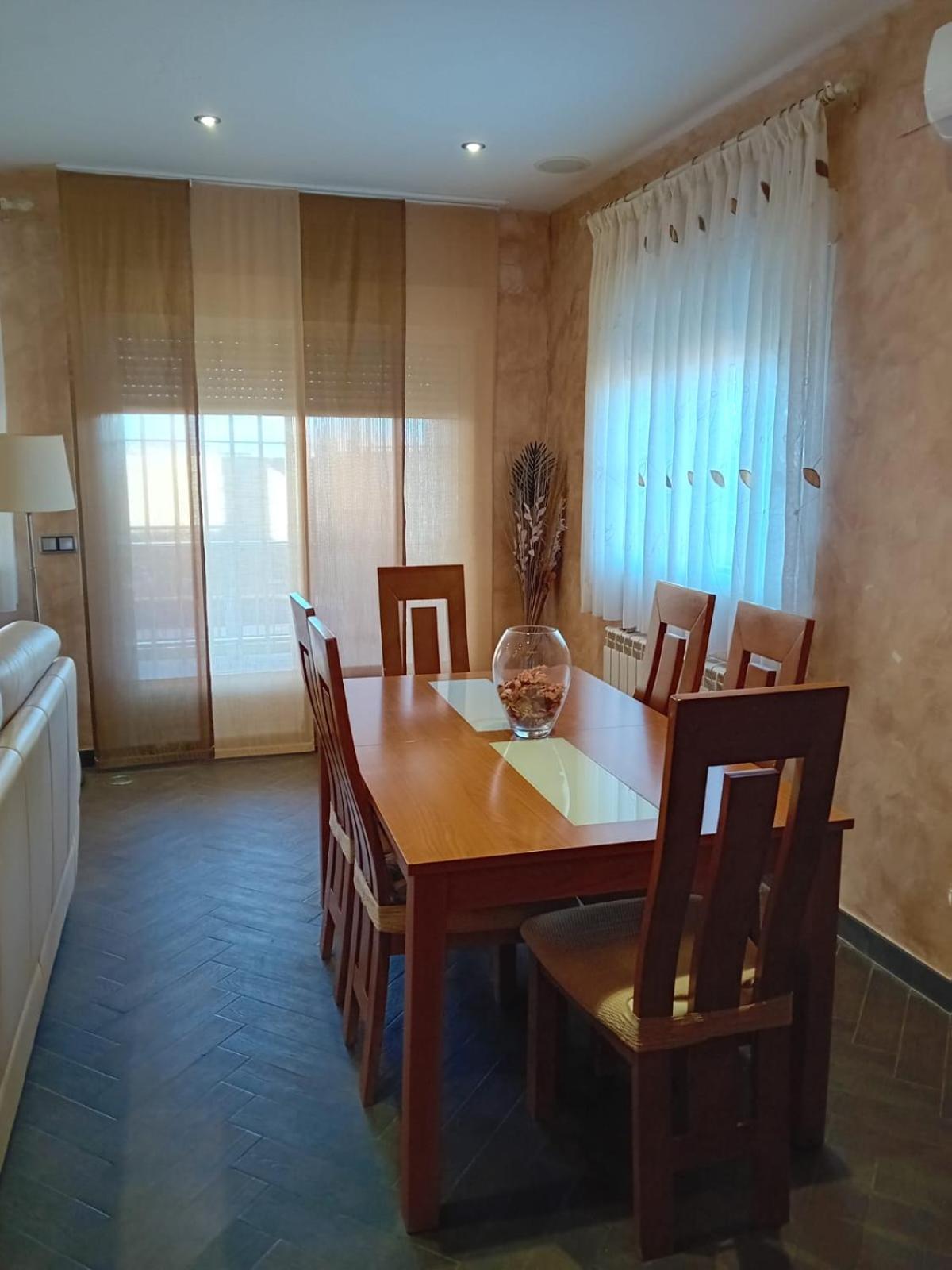 הוילה El Casar de Escalona El Hogar De Pepe מראה חיצוני תמונה